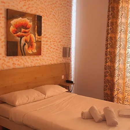 Riviera 2* Bastia (Corsica)