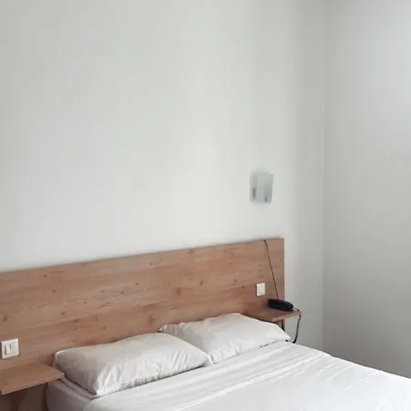 Riviera Ξενοδοχείο Μπαστιά