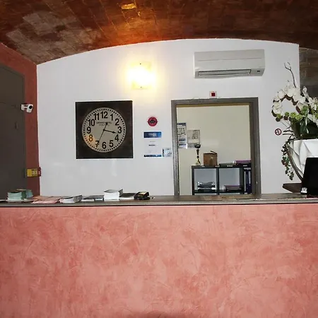 Ξενοδοχείο Riviera Μπαστιά