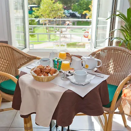 Riviera Ξενοδοχείο