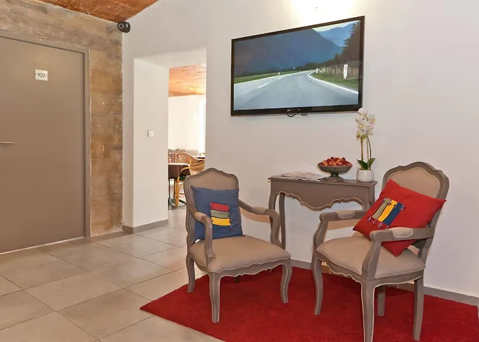 Riviera Otel Bastiya